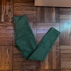 Lululemon green size 4 leggings